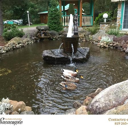 Villa Chalets de la Riviere Sacacomie à Saint-Alexis-des-Monts Extérieur photo