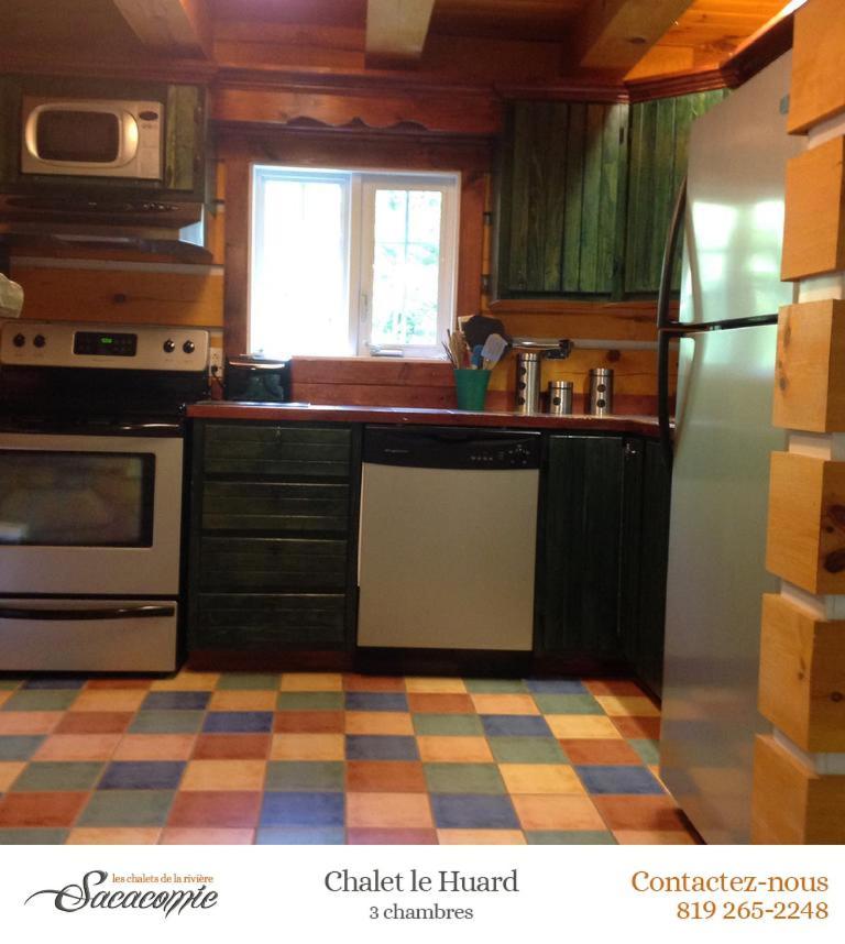 Villa Chalets de la Riviere Sacacomie à Saint-Alexis-des-Monts Extérieur photo